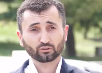 “ოცნების” რიგებს გორის კულტურის ცენტრის ხელმძღვანელი ტოვებს