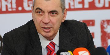 გიჟიაო კი ამბობენ მასზე, მაგრამ ამდენად გიჟიც არაა – დავით ზურაბიშვილი