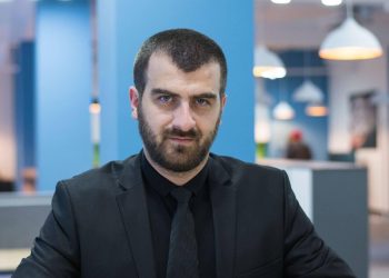 ,,დალიე კაცო, ექიმმა რა ჩემი **ე იცის”, აი, ეგ კაცია ღარიბაშვილი” – ცვატა ბერძენიშვილი