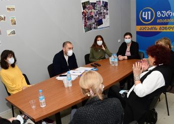 ზურაბ აბაშიძე გენდერული თანასწორობის საკითხებზე მომუშავე ორგანიზაციების წარმომადგენლებს შეხვდა