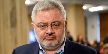 “მიკვირს “ოცნება” თვითმფრინავს რატომ არ სთავაზობს სააკაშვილს…” – დავით უსუფაშვილი