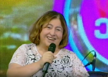 ენძელა მაჭავარიანი პირდაპირ ეთერში ამღერდა (ვიდეო)