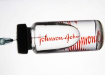 Johnson & Johnson: ჩვენი ვაქცინა ადამიანებს კორონავირუსისგან 94%-ით იცავს