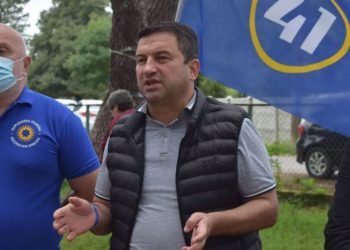 დავით ბახტაძე სამტრედიის მოსახლეობასთან შეხვედრებს მართავს