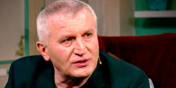 „დიდმა რეფორმატორმა“თავის დროზე, ფაქტობრივად გაანადგურა ჯანდაცვის სისტემა” – დემურ გიორხელიძე