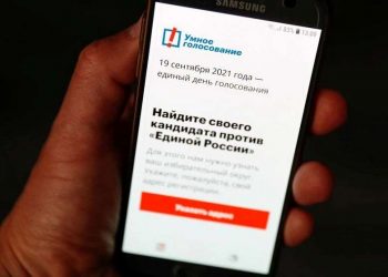 რუსი ოპოზიციონერი აქტივისტები აცხადებენ, რომ Google-ი და Apple-ი კრემლის მხრიდან ზეწოლას დაემორჩილნენ