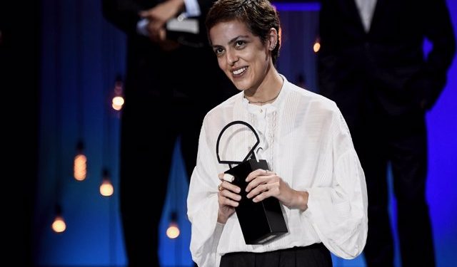 SAN SEBASTIAN, SPAIN - SEPTEMBER 26: Dea Kulumbegashvili receive Best Director Award during Closing Ceremony of 68th San Sebastian Film Festival on September 26, 2020 in San Sebastian, Spain. (Photo by Carlos Alvarez/Getty Images)