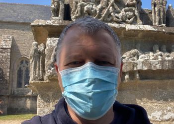 „თქვენი საკუთარი თავი არ გეცოდებათ, ჩვენმა პატარა ანგელოზებმა რა დააშავეს“ – რა ფოტოს აქვეყნებს გიორგი ფხაკაძე