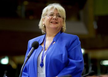 შაბათის ფორმულა: განათლების სამინისტროში გუგული მაღრაძის დასაქმებისთვის ვაკანსია შექმნეს