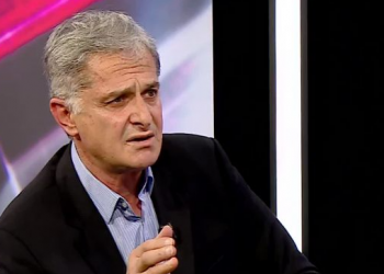 „ივანიშვილმა სასწრაფოდ უნდა მიიღოს ზომები, თორემ შეიძლება მის სასახლეს ალყა შემოარტყან და ყველა ჩაცხრილონ!» – სოსო ჯაჭვლიანი