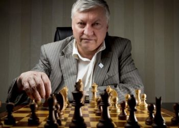 მან შესანიშნავად იცის, რომ გაფრინდაშვილი ისტორიაში პირველი დიდოსტატი იყო – რას აცხადებს ანატოლი კარპოვი