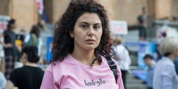 „მეზვრიშვილს რომ ვუყურებ, საკუთარი თავი მგონია ექს ქოცი და თვითონ, აქტივისტი“, – მარიამ გეგუჩაძე