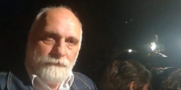 სუს-ის ჩეტი: ფალავანდიშვილს მამა ბასილმა Pride-ს აქციისთვის კვერცხების სროლის კურთხევა მისცა