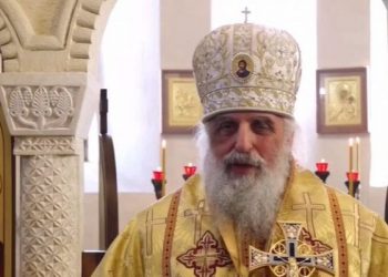 (ვიდეო) – “მატყუარა, ცრუ, ჭიდაობა კაი იცი ქალებთან… ა, ეს არის ჩვენი ეპისკოპოსი…”