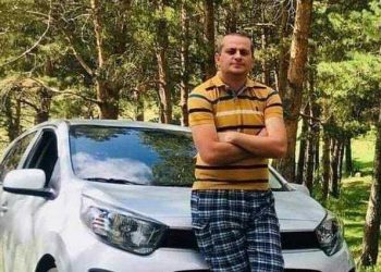 „პლაკატები ჩავიტანე სოფელში… ერთმა გაშლილი ხელი გამცხო და მივესვენე უსაკურთხო მკვდარივით“ – თემო სანდროშვილი