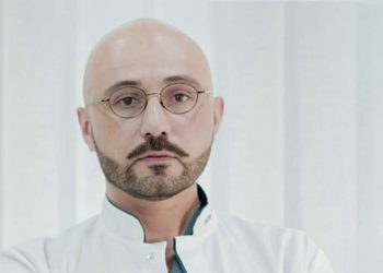 “ოცნების” ქალი აგიტატორის თქმით, ის გახარიას პარტიის კანდიდატმა სცემა – ინციდენტი ხაშურში