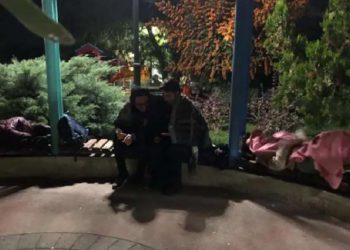 თურქეთში სტუდენტებს მეოთხე დღეა ქუჩაში სძინავთ – რას აპროტესტებენ ისინი