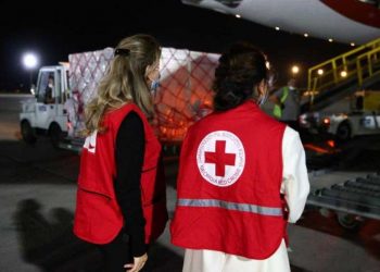 წითელმა ჯვარმა სინოფარმის 100 000 დოზა გვაჩუქა, ვაქცინები უკვე საქართველოშია