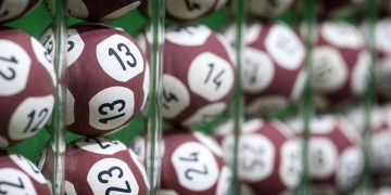 საფრანგეთში მცხოვრებმა პირმა „ევრომილიონის“ გათამაშებაში რეკორდული ჯეკპოტი – 220 მილიონი ევრო მოიგო