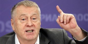 „არ გამოვრიცხავ, სააკაშვილის მომხრეებმა რუსთავის ციხე ძალისმიერი გზით დაიკავონ” – ჟირინოვსკი (ვიდეო)