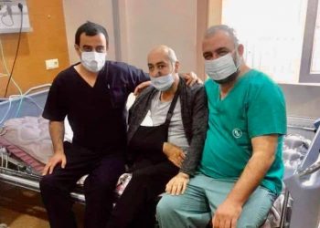 ბათუმში კორპუსის ჩამონგრევისას დაშავებული კაცი კლინიკიდან გაწერეს