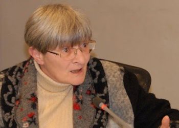 “ან გარეთ გამომიშვი, ან შიმშილობით მოვკვდები – ეს ძალიან ჰგავს შანტაჟის ენაზე ლაპარაკს”- ნანა დევდარიანი