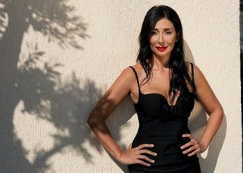 „ამისათვის ყველა ქალი მენანება… ვერ შევძელი იმის ყურება, 21-ე საუკუნეში კაცები ქალებს როგორ ყიდულობენ ზოოპარკიდან..” – მარიამ კუკუნაშვილი