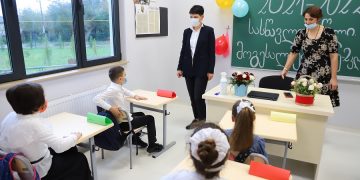 აბაშაში, სოფელ მაცხოვრისკაში ახალი სკოლა გაიხსნა