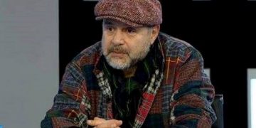 აღელვებული გია გაჩეჩილაძის ზარი ფეისბუქ მომხმარებელთან, რომელმაც ის მკვლელების მფარველობაში დაადანაშაულა (ვიდეო)