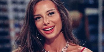 „მთელ ქართველ ხალხს დაგვახურა თავზე ყველაფერი, გვიწოდა ჩლუნგი, ჩამორჩენილი, მშიშარა… თურმე უსიტყვოდ უნდა ვადევნოთ თვალი, რადგან დიიიიდ ეკატერინა მდაბიო ფანგანს ასე მოესურვება!!!“