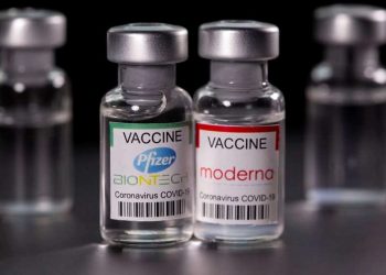 ესპანეთის მარეგულირებელმა 70 წელს ზემოთ პირებში Pfizer-ისა და Moderna-ს ვაქცინების მესამე დოზის გამოყენება დაუშვა