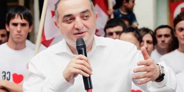 ჩვენი ლიდერი დღეს იმყოფება საპყრობილეში, ჩვენ ის უნდა გამოვიხსნათ – კობა ნაყოფია