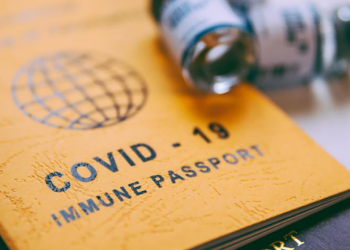 “ამათი დალაგებული ქვეყანაც მოვ@@ნ! იუსტიციაში მოვედი კოვიდპასპორტის ასაღებად და მეუბნებიან ერთი აცრა ჩანსო” – ვინ არის პასუხისმგებელი მონაცემენის ჩატვირთვაზე?