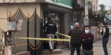 „მაღაზიაში შეუვარდა, თმებით ათრია და მერე ჭრილობა მიაყენა” – ფოთში ქალმა ქალი ეჭვიანობის გამო დაჭრა