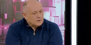 არჩევნები არ გაყალბებულა, ის გაუქმებულია… სადაც არჩევნები გაუქმებულია, იქ კანონიერება იძულებით მიიღწევა… ეს ძალა არის ქუჩა და საპროტესტო ტალღა – ბაჩუკი ქარდავა