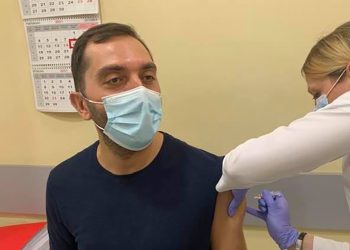 “გრიპის აცრის დროა!” – კულუმბეგოვი კოლეგებს