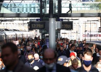 24 საათში დიდ ბრიტანეთში კორონავირუსის 52 009 ახალი შემთხვევა დადასტურდა