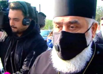 ფოთისა და ხობის მიტროპოლიტი მეუფე გრიგოლი სააკაშვილის სანახავად ციხეში მივიდა