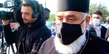 ფოთისა და ხობის მიტროპოლიტი მეუფე გრიგოლი სააკაშვილის სანახავად ციხეში მივიდა