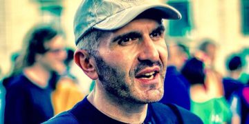 (ფოტო) – “არ იდარდოთ ქოცებო, სლავა ზაიცევი და ვალენტინ იუდაშკინი თქვენსკენ არიან” – გოგა ხაჩიძე