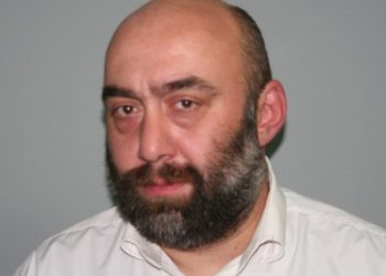 “ღარიბაშვილმა არ იცის, როდის დაწერს განცხადებას თანამდებობიდან გადადგომის თაობაზე” – ტაბლიაშვილი