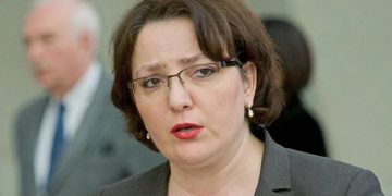 “პრემიერის უტვინო განცხადება” – თინა ხიდაშელმა ირაკლი ღარიბაშვილის ბოლო განცხადებები შეაფასა