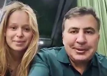 „როგორც გავიგე, ლიზა ესკო სრულყოფილად ფლობს მეგრულს და საოცრად მღერის დიდოუ ნანას“ – სოსო მანჯავიძე