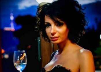 “მეორე მხარეს დგას ბრბო და ბრბო როდესაც იწყებს ქვეყნის მართვას, სამწუხაროდ, იმ ქვეყანას მომავალი არ აქვს” – ასათიანი