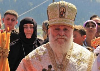 სააკაშვილის გათავისუფლების პეტიციას შემოქმედელი მიტროპოლიტი იოსებიც აწერს ხელს