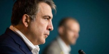 “სააკაშვილი კლინიკაში გადაყვანაზე უარს ამბობს” – ბოტკოველი