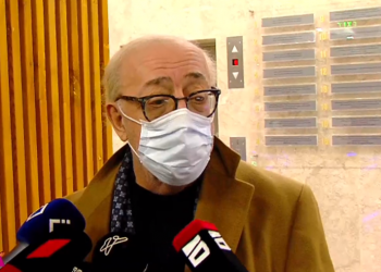 “საშვი ნახევრად დაუშვეს” – სააკაშვილის მკურნალი ექიმი ციხეში შეუშვეს