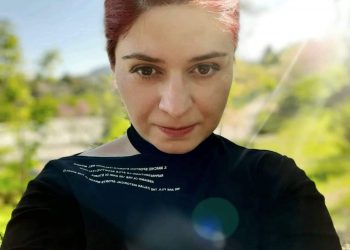 “ცოლს რომ კითხავს ეს მესამე ხმა ვინღა მომცაო, ვინმე ეგეთს ამოვარჩევ… ჭირი ეცეთ…” – ნინო განუგრავა