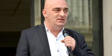 სააკაშვილი ტელევიზორს ითხოვსო – სანდრო ბრეგაძე