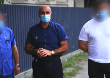 ძროხების ქურდობა და ბარით ნაცემი ადამიანები – ქარელის მერის მორიგი სკანდალი